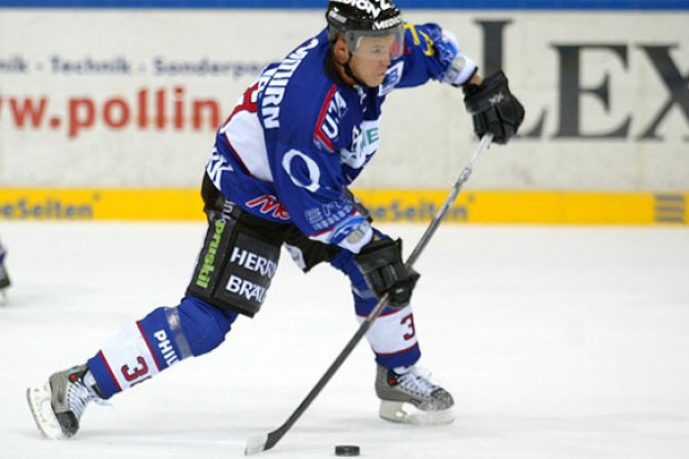 Jakub Ficenec beim Schuss