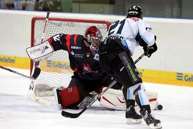 Panther gewinnen mit 4:3 nach Penalty