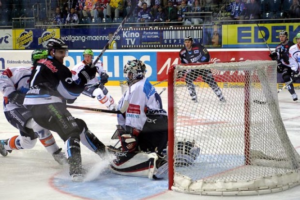 Trotz bester Chancen wurden die Panther gegen Nürnberg nur mit einem Punkt belohnt.