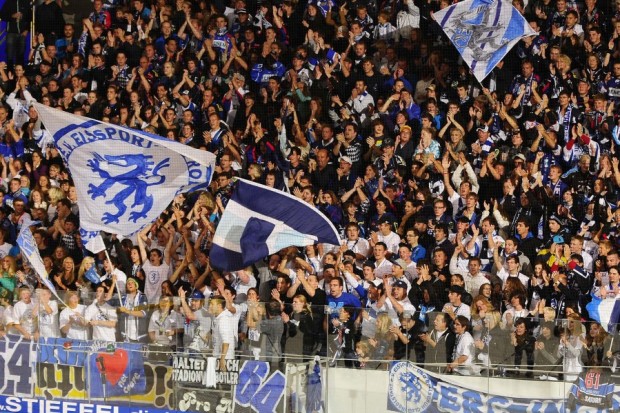 Die Fans in der Saturn Arena sahen ein äußerst unterhaltsames Spiel. Foto: ISPFD