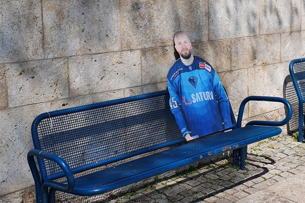 Ben Marshalls sonniges Plätzchen ist unten an der Donaulände.