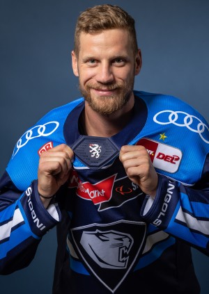 Daniel Schmölz 25/26 Daniel Schmölz 25/26