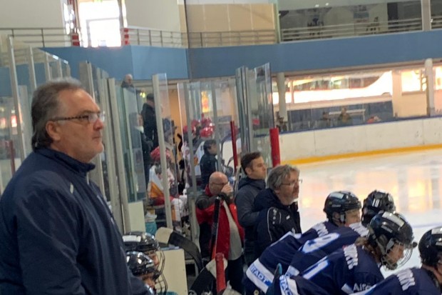 Das Team um Trainer Eduard Uvira bleibt Tabellenführer in der Schüler-Bundesliga.
Foto: Privat